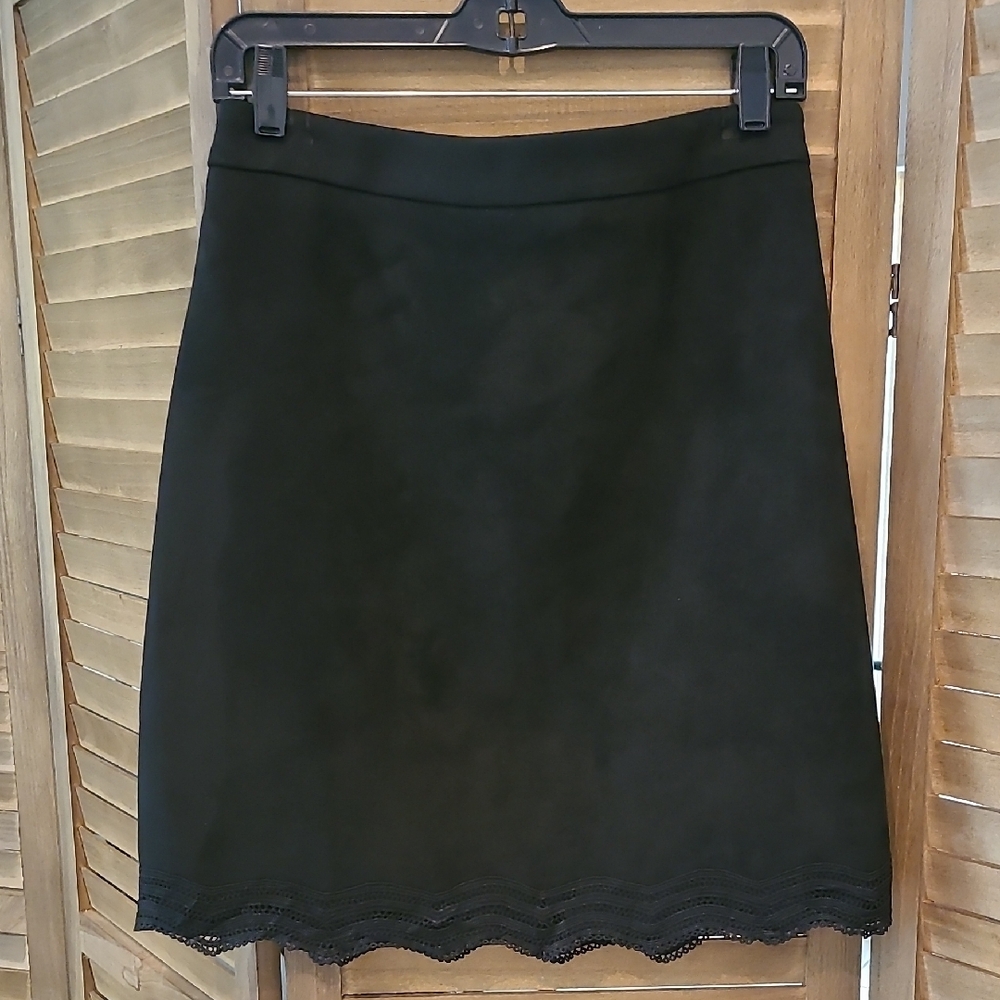 Skies are Blue Elegant Faux Suede Black Skirt